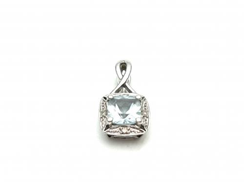 9ct Aquamarine & Diamond Pendant