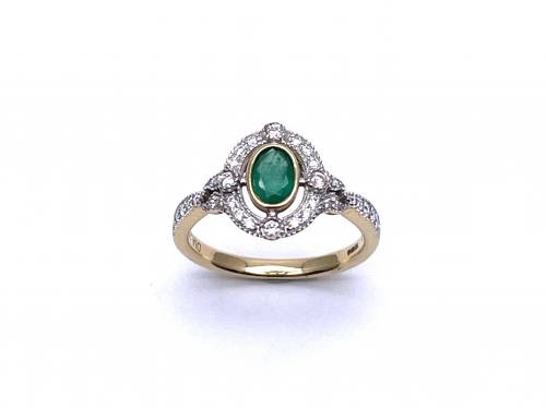18ct Yellow Gold Emerald & Diamond Cluster Ring