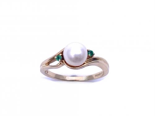 14ct Yellow Gold Pearl & Emerald Ring