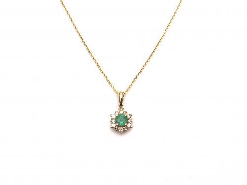9ct Emerald & Diamond Cluster Necklet