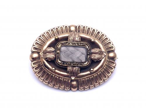 An Old Mourning Brooch