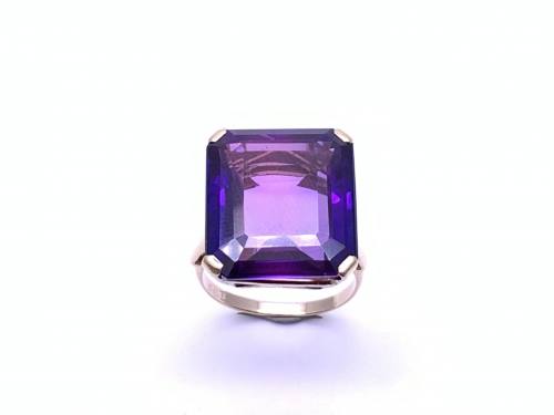 9ct Purple Synthetic Sapphire Ring