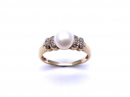 9ct Yellow Gold Pearl & Diamond Ring
