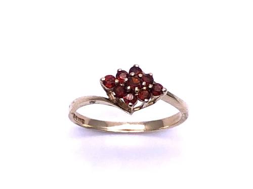 9ct Yellow Gold Garnet Cluster Ring
