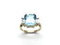 9ct Yellow Gold Blue Topaz Ring