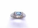 18ct Blue Topaz Solitaire Ring