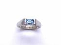 18ct Blue Topaz Solitaire Ring