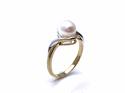 9ct 2 colour Freshwater Pearl Ring