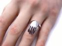 18ct White Gold Sapphire Hand Ring