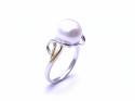 9ct 2 Colour Gold Freshwater Pearl Solitaire Ring