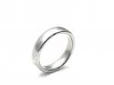 Platinum Slight Court Wedding Ring