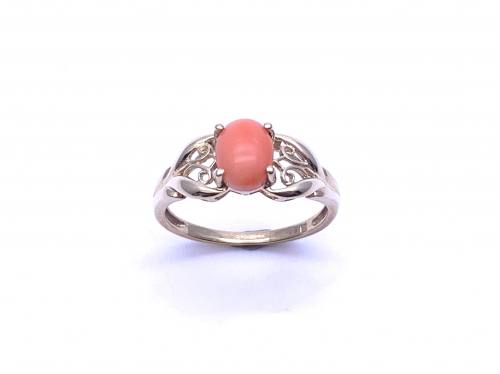 9ct Yellow Gold Coral Solitaire Ring