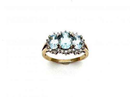 9ct Blue Topaz & Diamond Cluster Ring