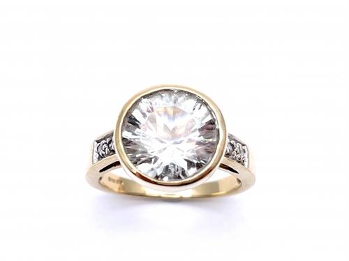 9ct Quartz & Diamond Ring