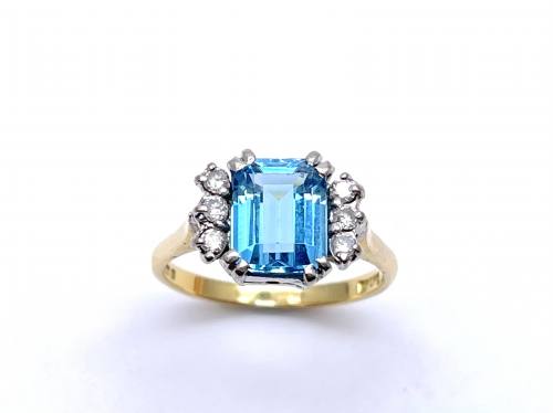 18ct Blue Topaz & Diamond Ring