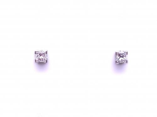 18ct Princess Cut Diamond Earrings