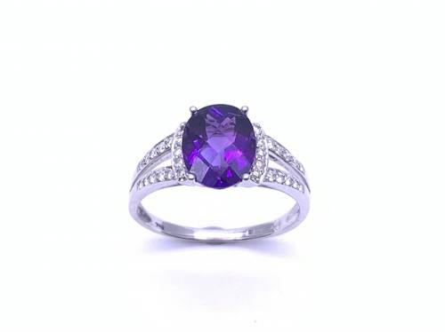 18ct Amethyst Solitaire & Diamond Ring