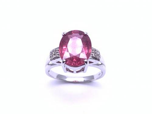 18ct Ruby & Diamond Ring