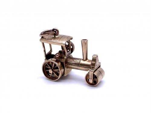 9ct Yellow Gold Traction Engine Charm
