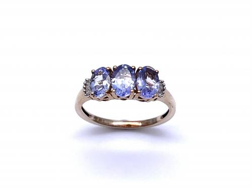 9ct Tanzanite & Diamond 3 Stone Ring