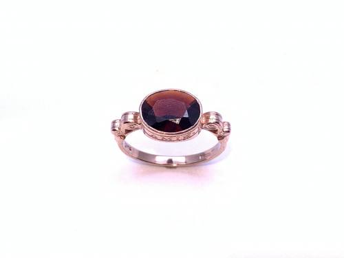 9ct Rose Gold Garnet Solitaire Ring