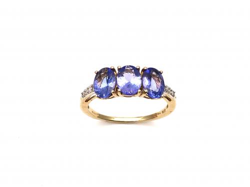 9ct Tanzanite & Diamond 3 Stone Ring