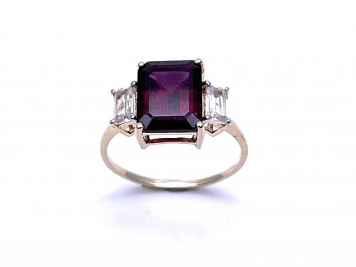 9ct Rhodolite Garnet & CZ 3 Stone Ring