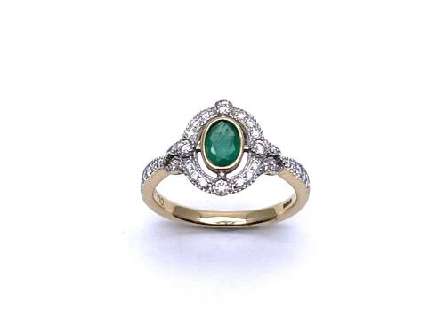 18ct Yellow Gold Emerald & Diamond Cluster Ring