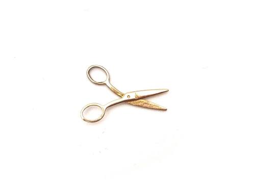 9ct Yellow Gold Scissor Charm