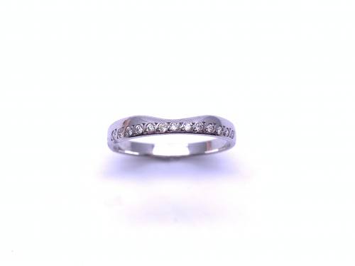 18ct White Gold Shaped Diamond set wedding Ring