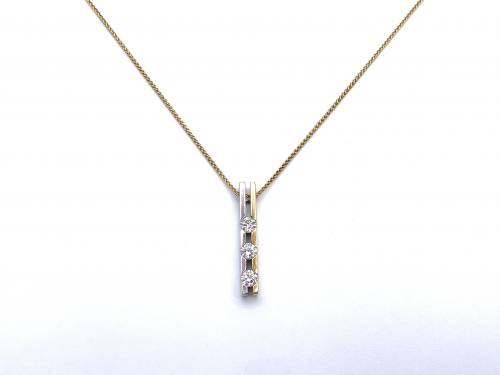 18ct Yellow & white gold diamond pendant and chain
