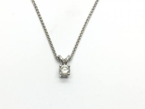 9ct Diamond Pendant and Chain