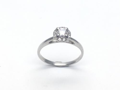 18ct White Gold Diamond Halo Ring