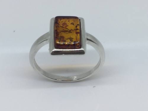 Silver Oblong Amber Ring