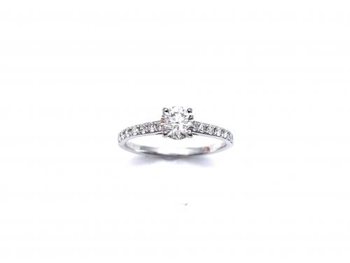 Platinum Diamond Solitaire with Diamond Shoulders