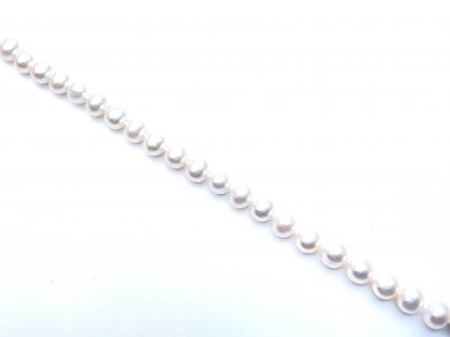 9ct Clasp Pearl Bracelet 7 inch