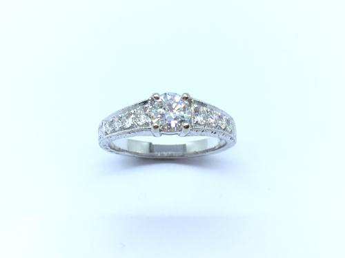 18ct White Gold Diamond Ring 0.85ct