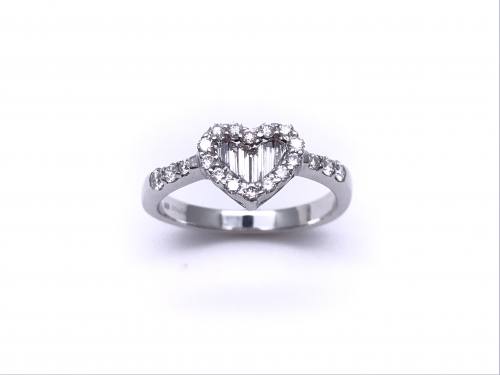 18ct White Gold Heart Shaped Diamond Cluster Ring