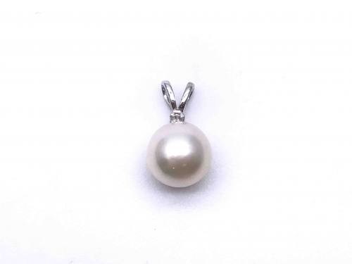 9ct Diamond Freshwater Cultured Pearl Pendant