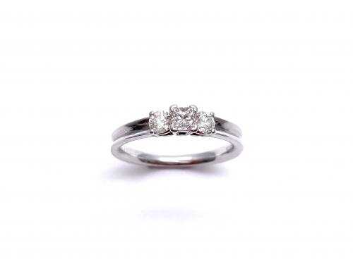 18ct White Gold Diamond 3 Stone Ring