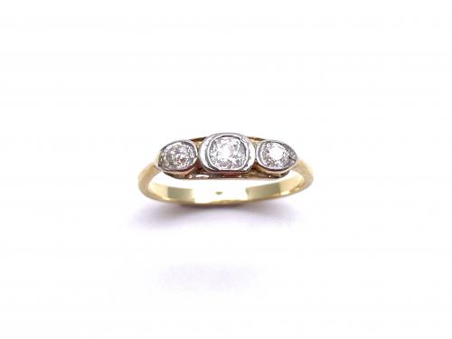 An Diamond 3 Stone Ring