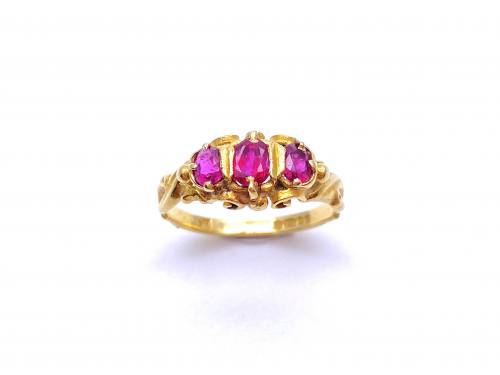 18ct Synthetic Ruby 3 Stone Ring
