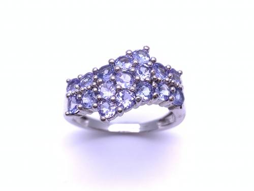 9ct White Gold Tanzanite Cluster Ring