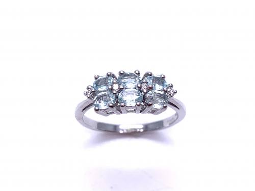 18ct Blue Topaz And Diamond Ring