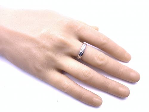 18ct White Gold Wave Wedding Ring 5mm