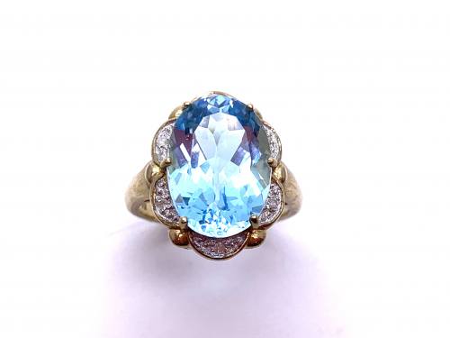 9ct Yellow Gold Blue Topaz and Diamond Ring