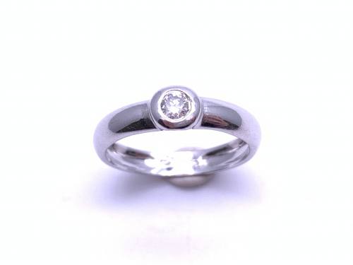 18ct White Gold Diamond Solitaire Ring