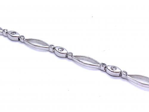 9ct White Gold CZ Fancy Bracelet