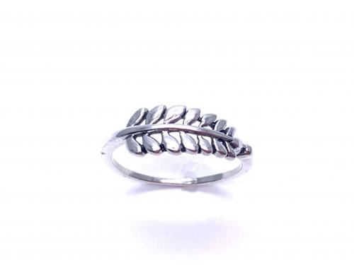 Silver Leaf Design Ring