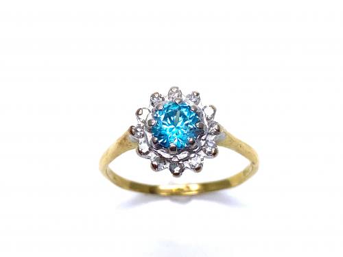 18ct Zircon & Diamond Cluster Ring